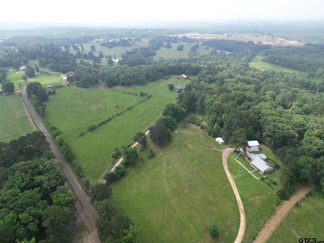 3460 Hawk Rd., Diana, TX 75640