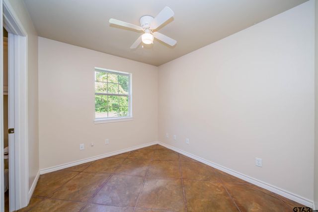 3460 Hawk Rd., Diana, TX 75640
