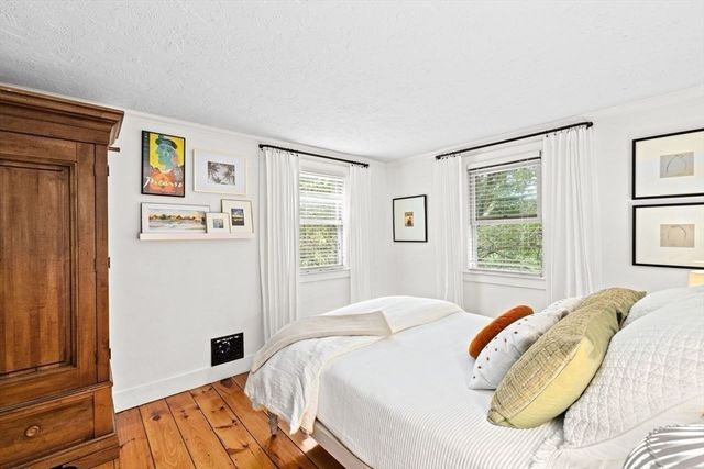 14 Anchor Drive, Plymouth, MA 02360