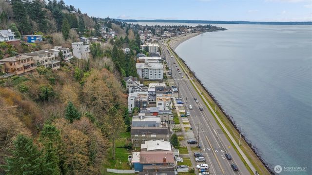 1768 Alki Avenue SW, Seattle, WA 98116