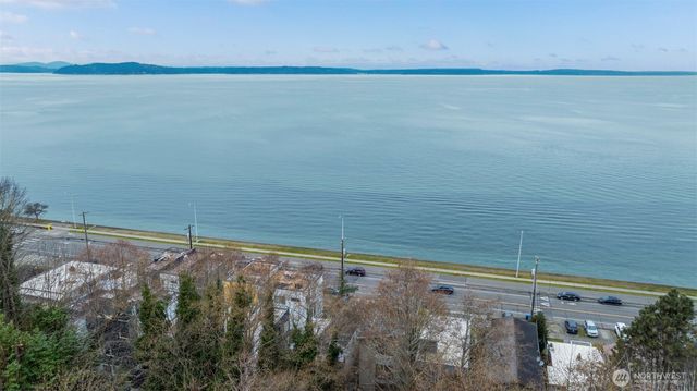 1768 Alki Avenue SW, Seattle, WA 98116