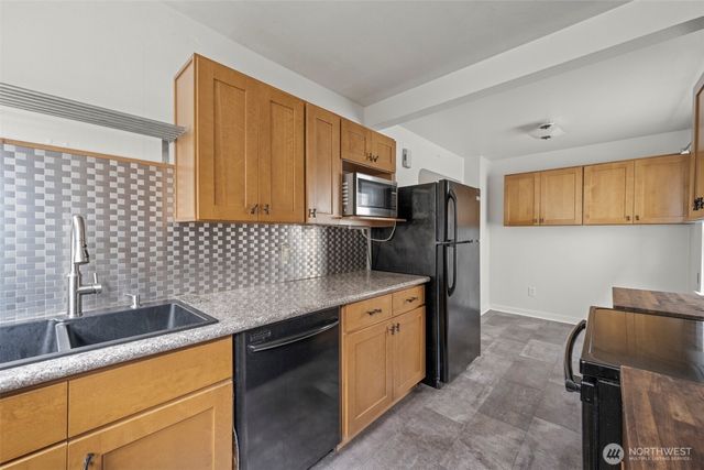 1768 Alki Avenue SW, Seattle, WA 98116