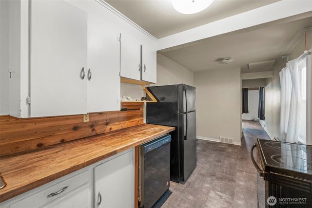 1768 Alki Avenue SW, Seattle, WA 98116