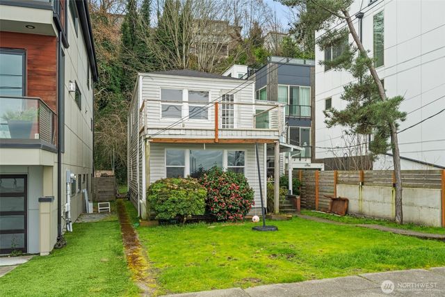 1768 Alki Avenue SW, Seattle, WA 98116