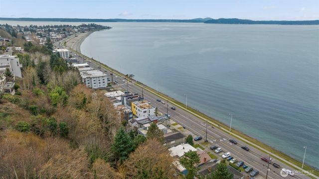 1768 Alki Avenue SW, Seattle, WA 98116