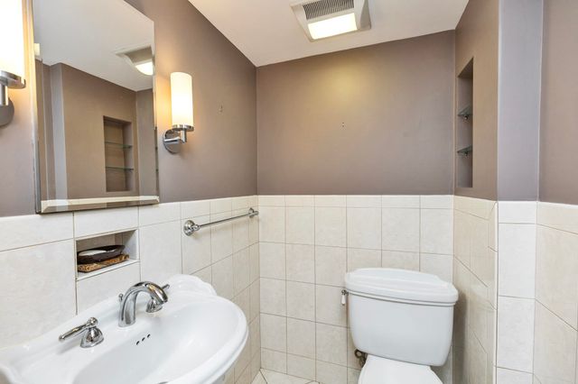 147 Kearney Street, Manchester, NH 03104