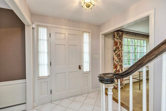 147 Kearney Street, Manchester, NH 03104