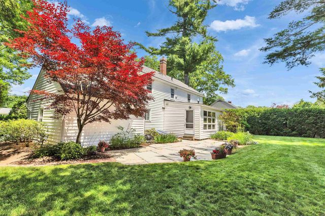147 Kearney Street, Manchester, NH 03104