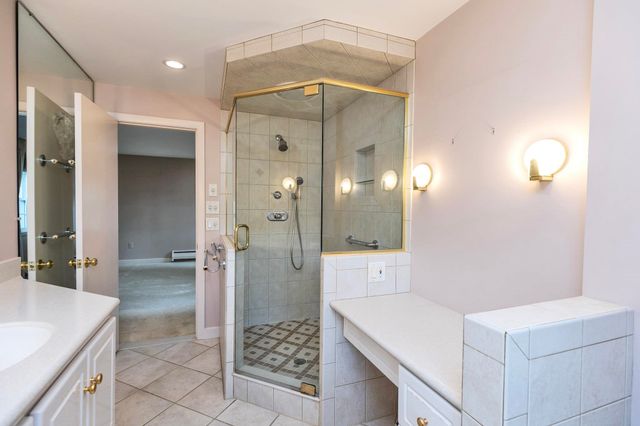 147 Kearney Street, Manchester, NH 03104