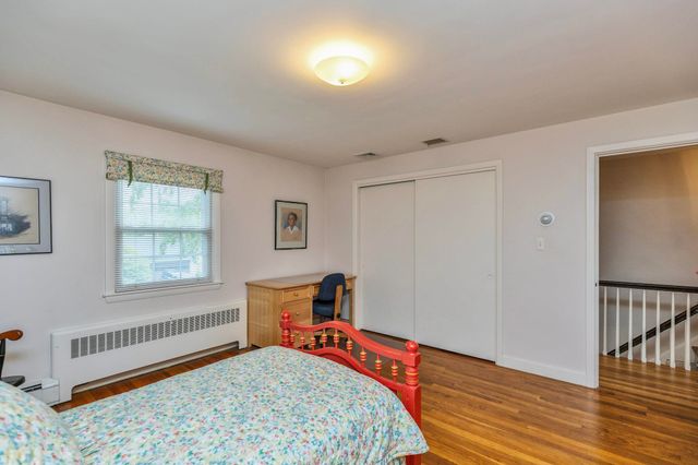 147 Kearney Street, Manchester, NH 03104