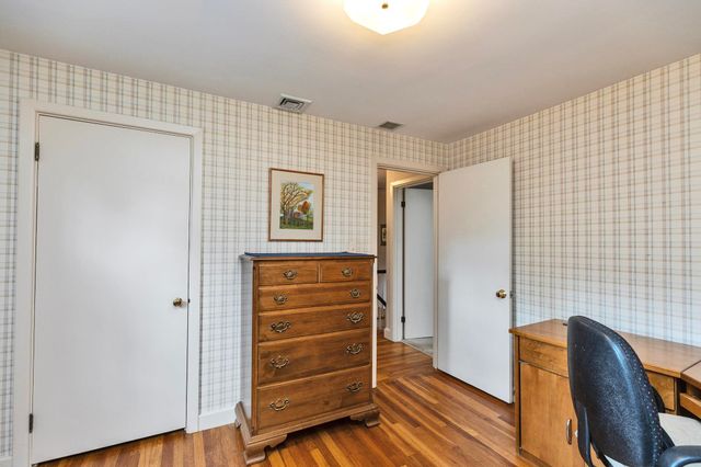 147 Kearney Street, Manchester, NH 03104