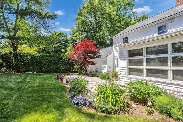 147 Kearney Street, Manchester, NH 03104