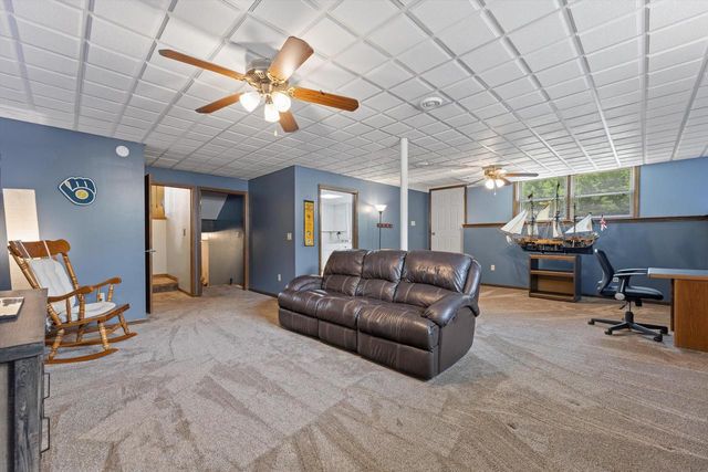 N60W23922 Butternut LANE, Sussex, WI 53089