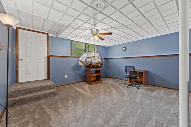 N60W23922 Butternut LANE, Sussex, WI 53089