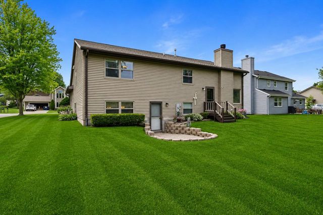 N60W23922 Butternut LANE, Sussex, WI 53089