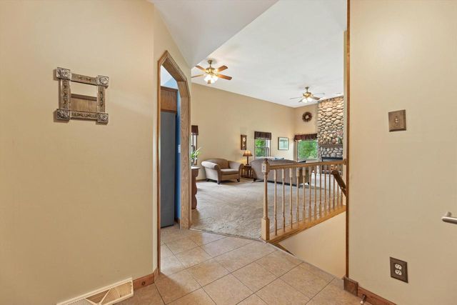 N60W23922 Butternut LANE, Sussex, WI 53089