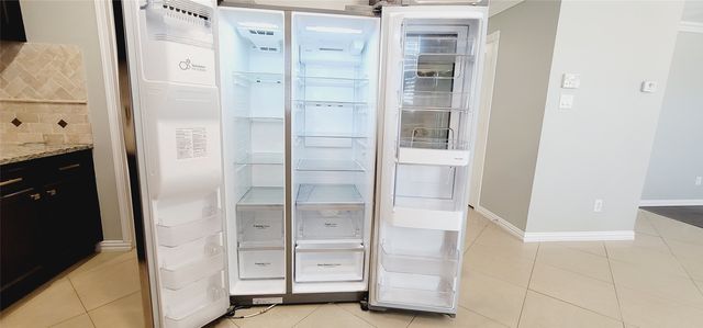 861 Cats Eye Drive, Fort Worth, TX 76179