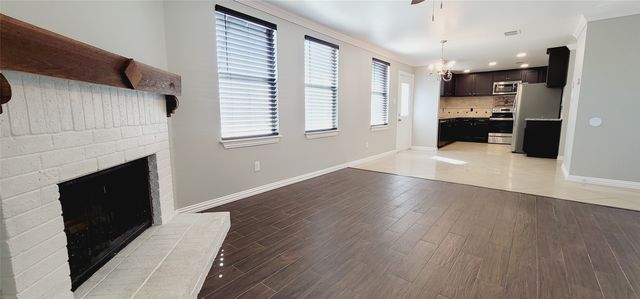 861 Cats Eye Drive, Fort Worth, TX 76179