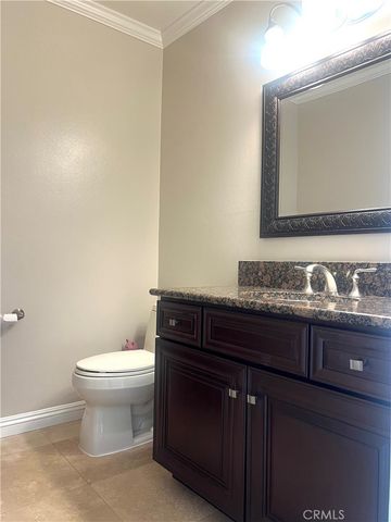 5052 Hampton Court, Westminster, CA 92683