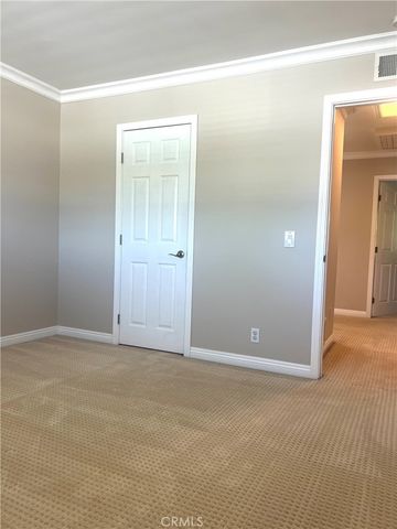 5052 Hampton Court, Westminster, CA 92683