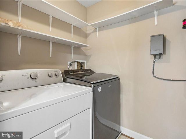 12123 SALEMTOWN DR, Woodbridge, VA 22192