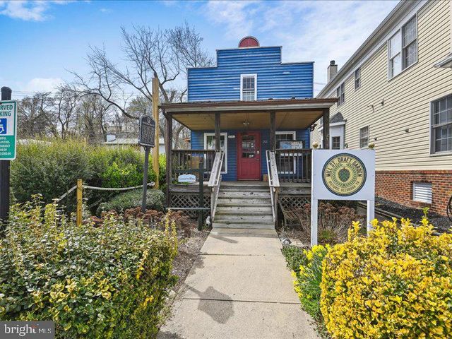 12123 SALEMTOWN DR, Woodbridge, VA 22192