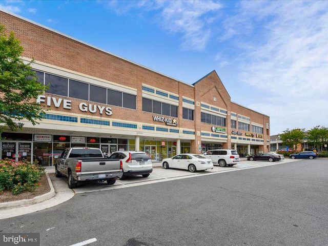 12123 SALEMTOWN DR, Woodbridge, VA 22192