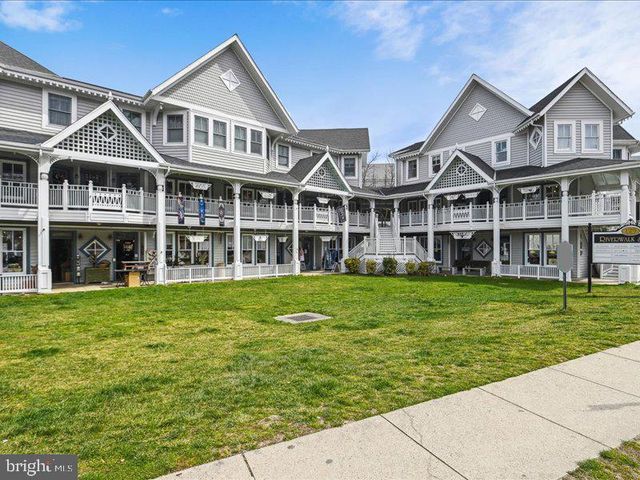 12123 SALEMTOWN DR, Woodbridge, VA 22192