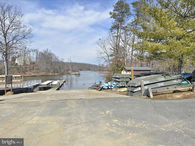 12123 SALEMTOWN DR, Woodbridge, VA 22192