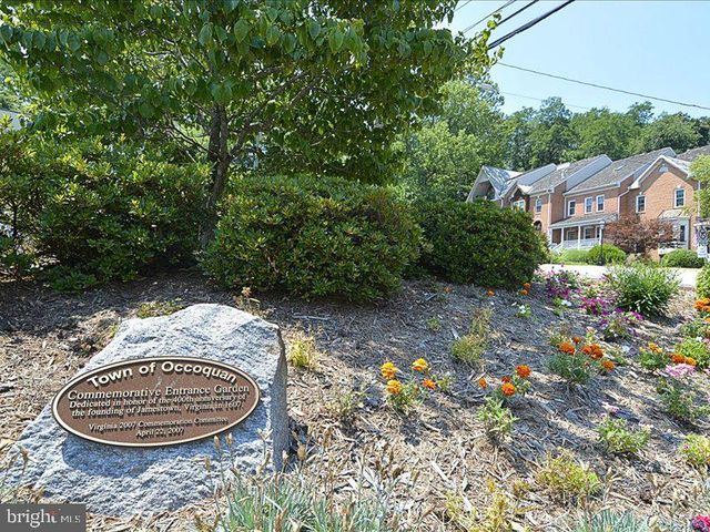 12123 SALEMTOWN DR, Woodbridge, VA 22192
