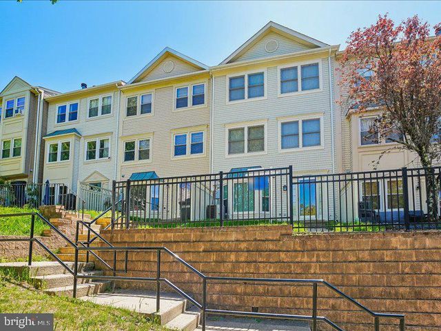 12123 SALEMTOWN DR, Woodbridge, VA 22192
