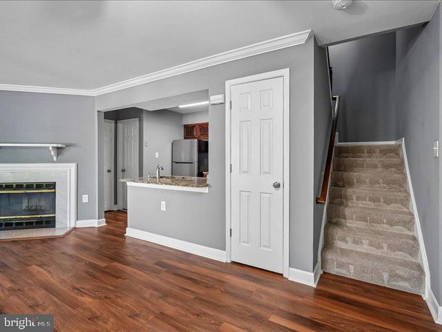 12123 SALEMTOWN DR, Woodbridge, VA 22192