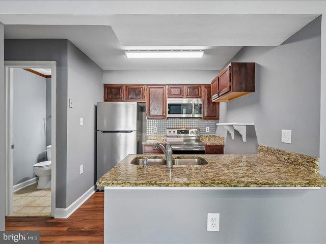 12123 SALEMTOWN DR, Woodbridge, VA 22192