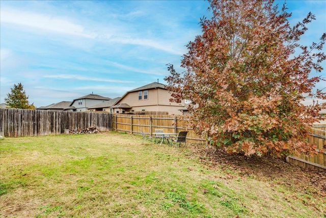 7013 Loretta White Lane, Austin, TX 78744