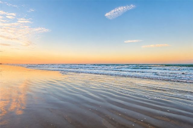 7477 State Highway 361 204, Port Aransas, TX 78373
