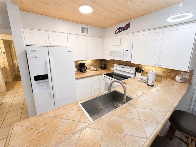 7477 State Highway 361 204, Port Aransas, TX 78373