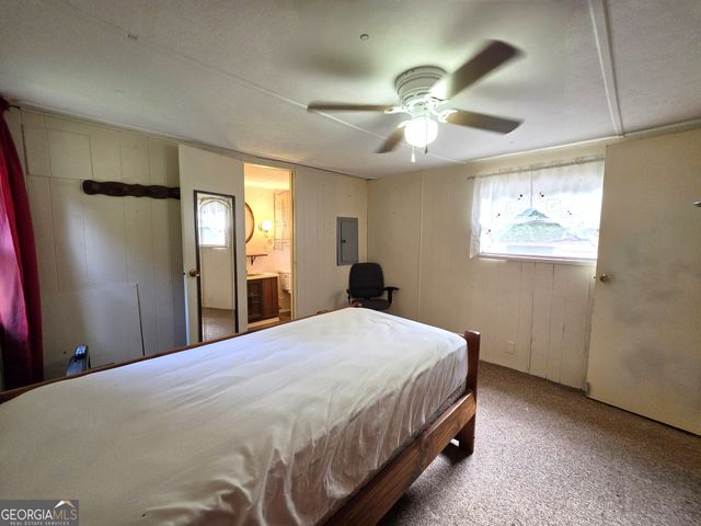 21 Dundee Lake Circle, Griffin, GA 30223
