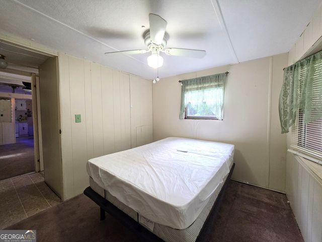 21 Dundee Lake Circle, Griffin, GA 30223