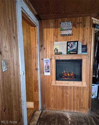 143 S Point Drive, Avon Lake, OH 44012
