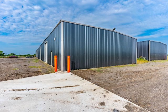 141 Mustang Road 100, Waxahachie, TX 75165