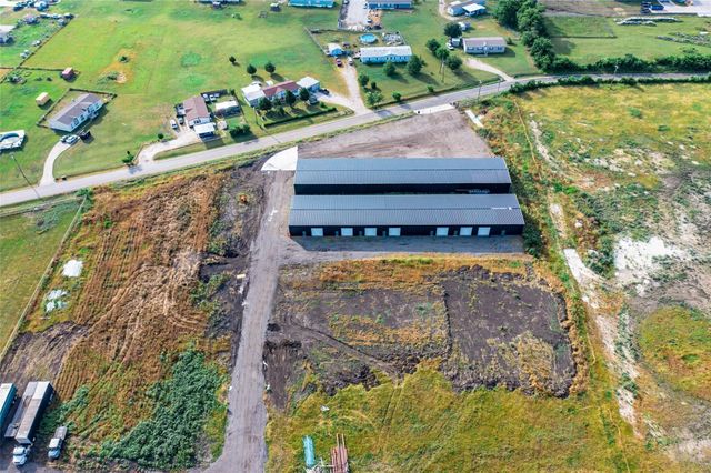 141 Mustang Road 100, Waxahachie, TX 75165