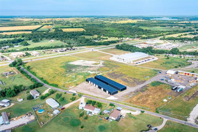 141 Mustang Road 100, Waxahachie, TX 75165