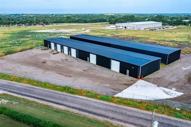 141 Mustang Road 100, Waxahachie, TX 75165