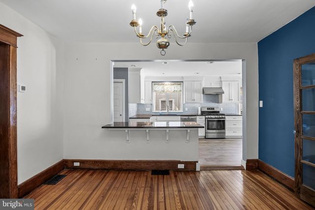 810 WASHINGTON AVE, Palmyra, NJ 08065