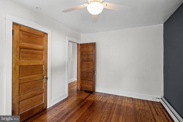 810 WASHINGTON AVE, Palmyra, NJ 08065