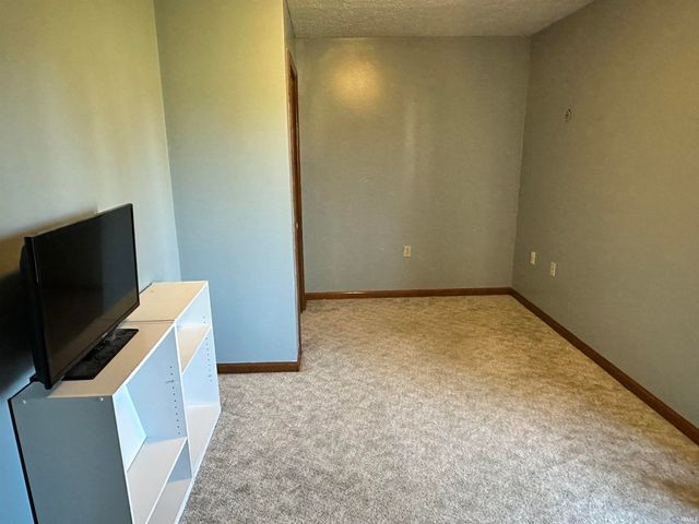 45 Flatwoods Road, Spencer, IN 47460