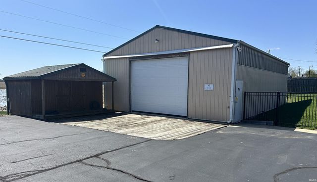 45 Flatwoods Road, Spencer, IN 47460