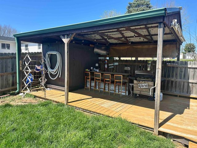 45 Flatwoods Road, Spencer, IN 47460