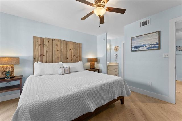 317 Beach Boulevard 204A, Gulf Shores, AL 36542