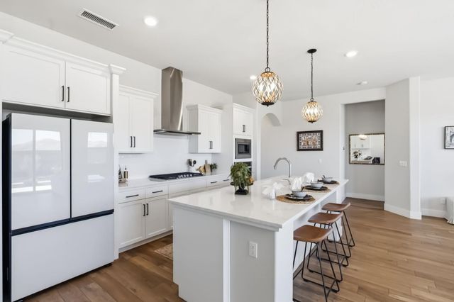19707 Goldfield Lane, Friant, CA 93626